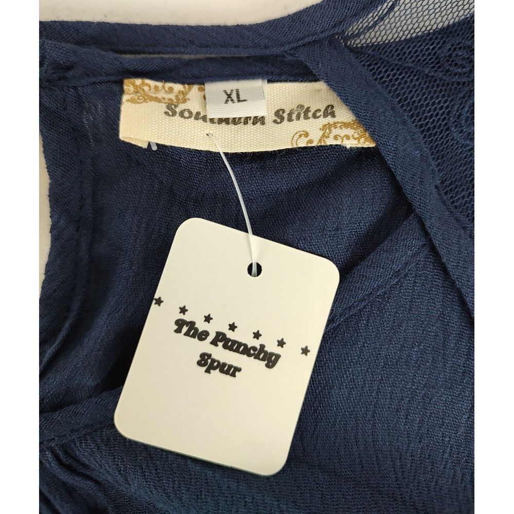 Southern Stitch Navy Blue Lace Bell Sleeve Tunic Top XL Boho V-Neck Cutout - Picture 6 of 8